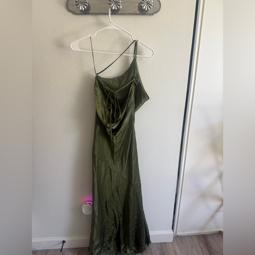 Hello Molly Olive Green One-Shoulder Satin Gown - Picture 4 of 6
